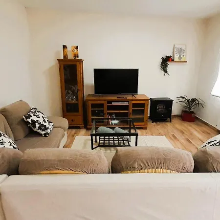 La Casona Apartment Serranillos